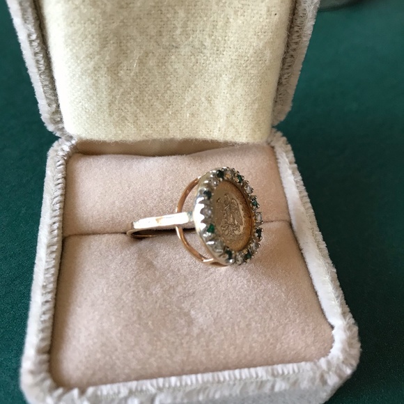 18K gold coin ring with emeralds and diamonds - Picture 2 of 3